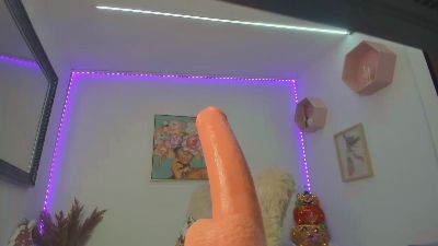 EmberLuna_ live cam on Cam4