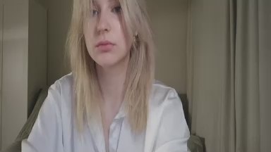 EmeldaBisso live cam on Cam4