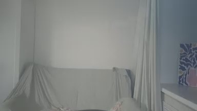 EmeldaBisso live cam on Cam4