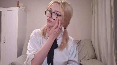EmeldaBisso live cam on Cam4
