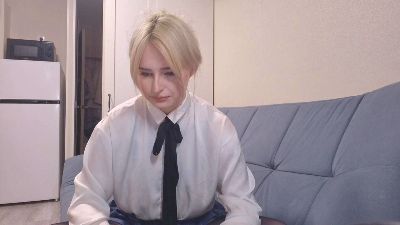 EmeldaBisso live cam on Cam4