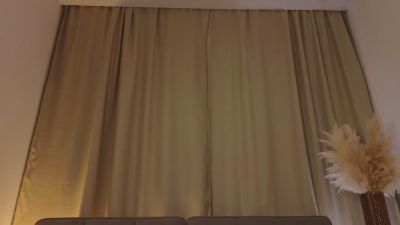 EmelineDinges live cam on Cam4