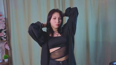 EmelineDinges live cam on Cam4