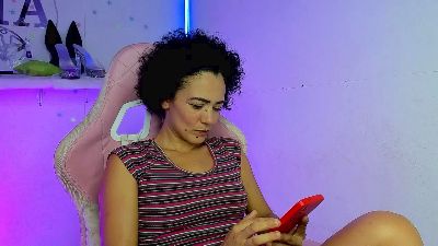 Emeril_coquine live cam on Cam4