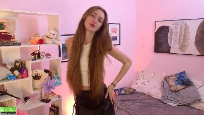 EmeryGale live cam on Cam4