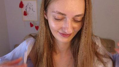 EmeryGale live cam on Cam4