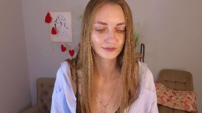 EmeryGale live cam on Cam4