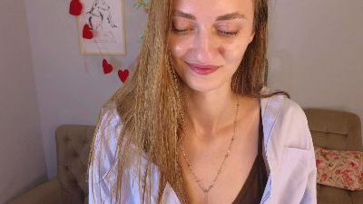 EmeryGale live cam on Cam4
