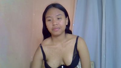 Emiehot live cam on Cam4