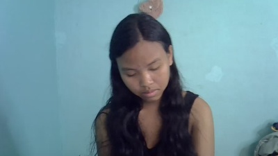 Emiehot live cam on Cam4