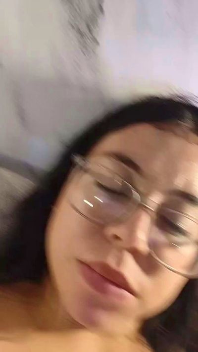 EmiilyCooper_ live cam on Cam4
