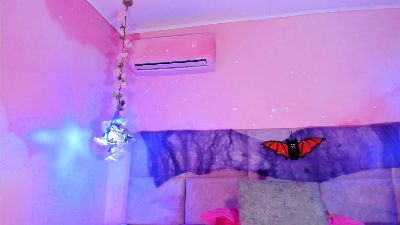 Emiily_Grace live cam on Cam4