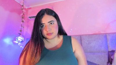 Emiily_Grace live cam on Cam4