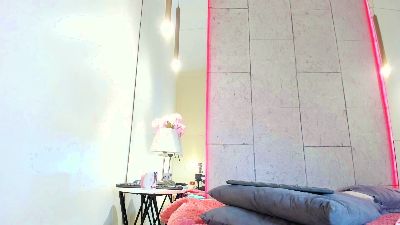 Emiily_Grace live cam on Cam4