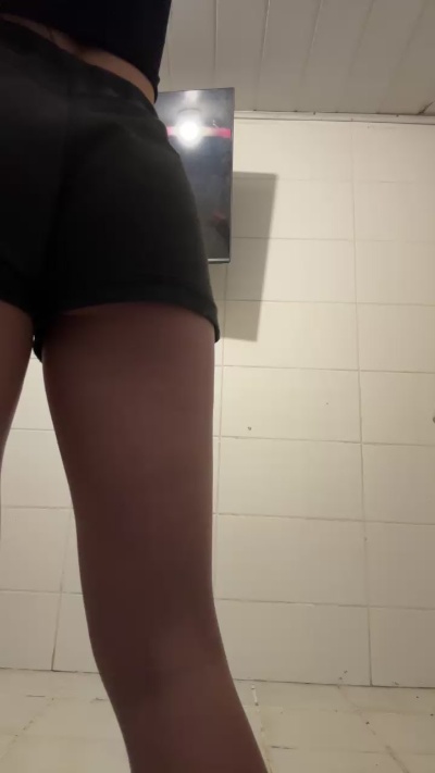 Emijapahot live cam on Cam4