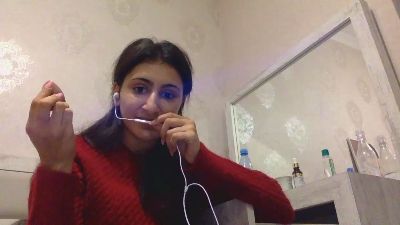 EmikoMcknight live cam on Cam4