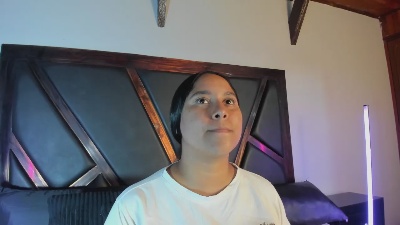 EmiliWilliams live cam on Cam4