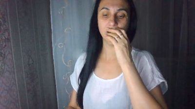 Emilia55 live cam on Cam4