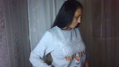 Emilia55 live cam on Cam4