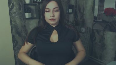 EmiliaEm77 live cam on Cam4