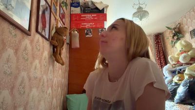 EmilieKooker live cam on Cam4