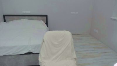 Emilio_HugeDick live cam on Cam4