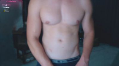Emilio_HugeDick live cam on Cam4