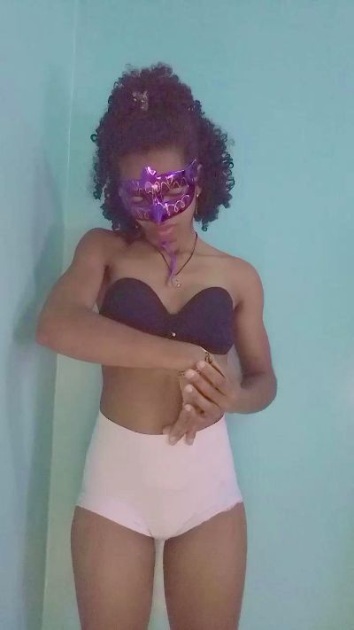 EmillieG live cam on Cam4