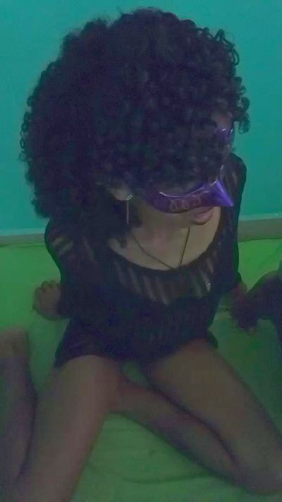 EmillieG live cam on Cam4