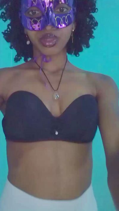 EmillieG live cam on Cam4