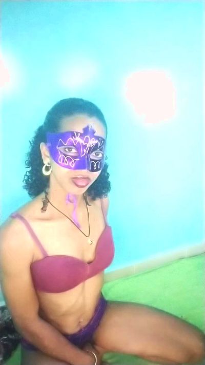 EmillieG live cam on Cam4