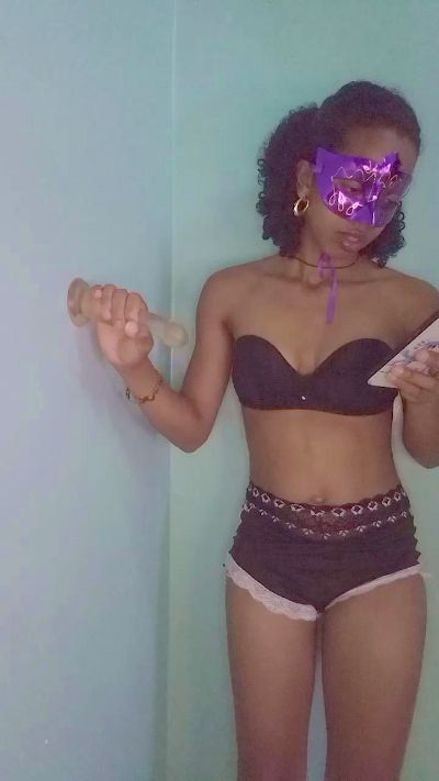 EmillieG live cam on Cam4