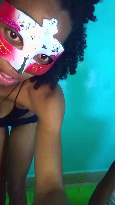 EmillieG live cam on Cam4