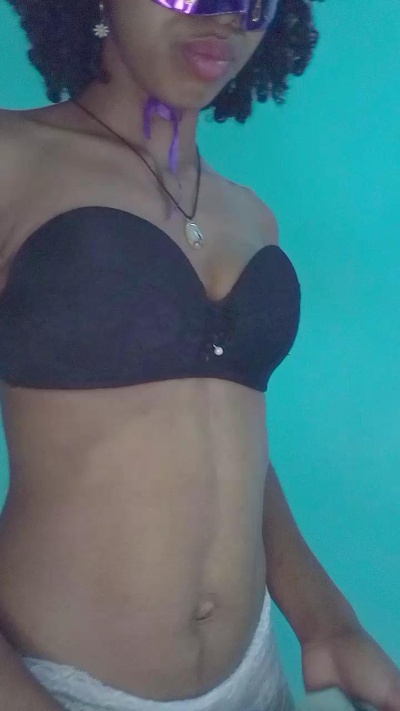 EmillieG live cam on Cam4