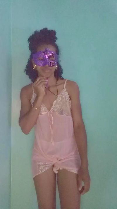 EmillieG live cam on Cam4