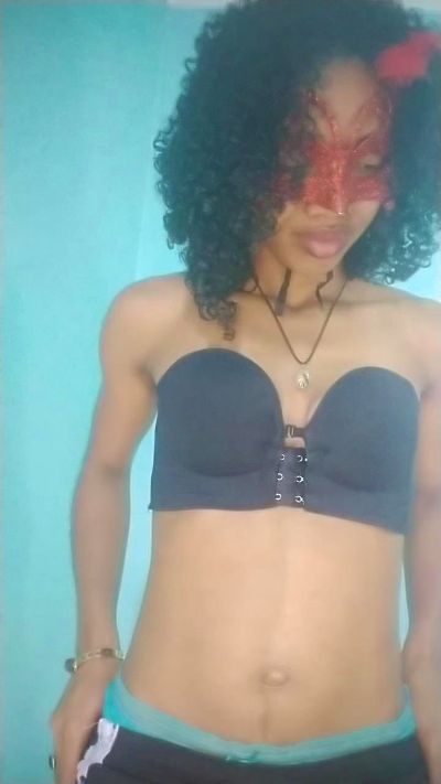 EmillieG live cam on Cam4