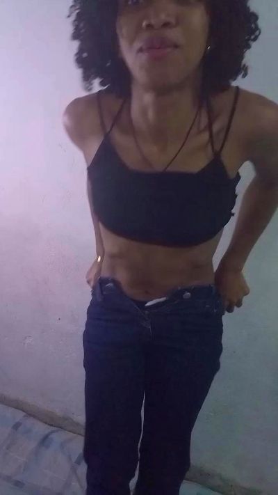 EmillieG live cam on Cam4