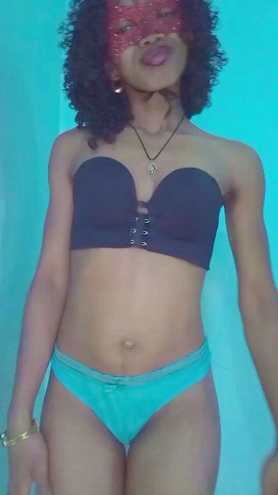EmillieG live cam on Cam4