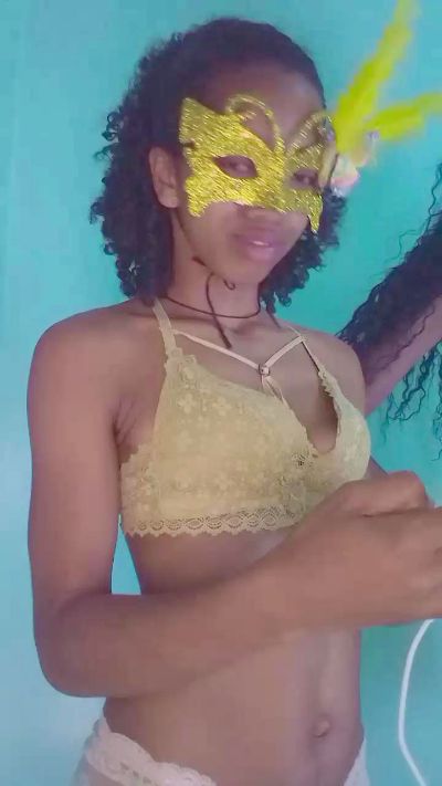 EmillieG live cam on Cam4