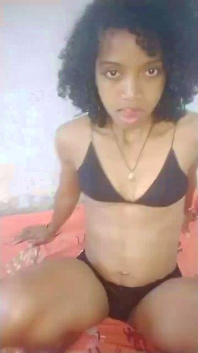 EmillieG live cam on Cam4