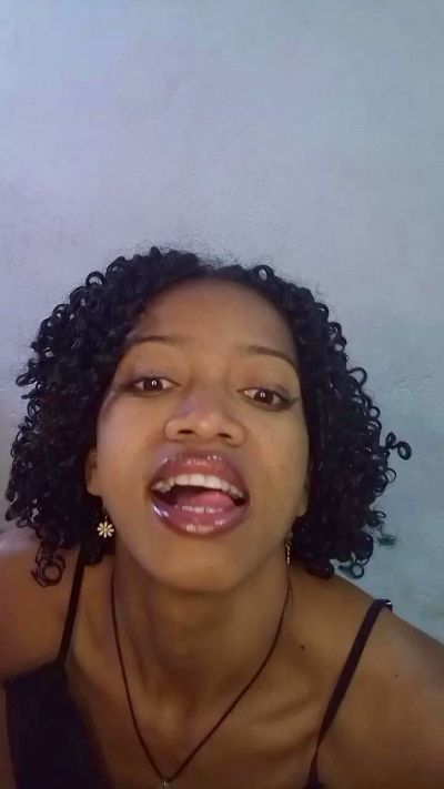 EmillieG live cam on Cam4