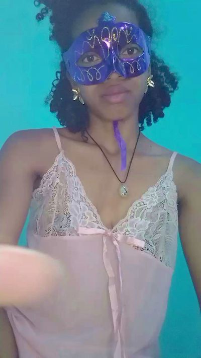 EmillieG live cam on Cam4