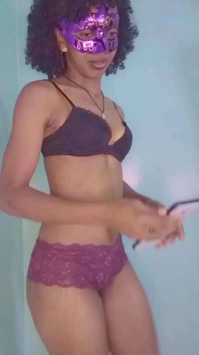 EmillieG live cam on Cam4
