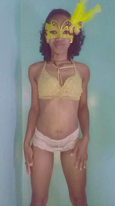 EmillieG live cam on Cam4