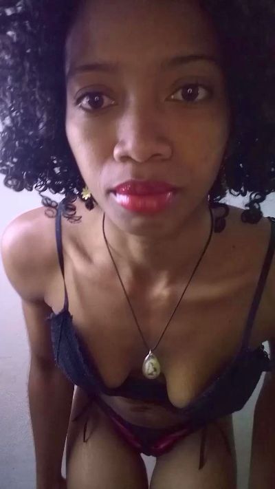 EmillieG live cam on Cam4