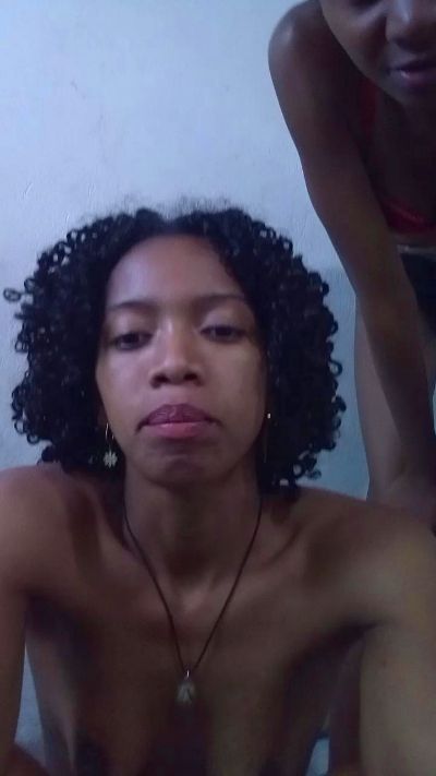 EmillieG live cam on Cam4