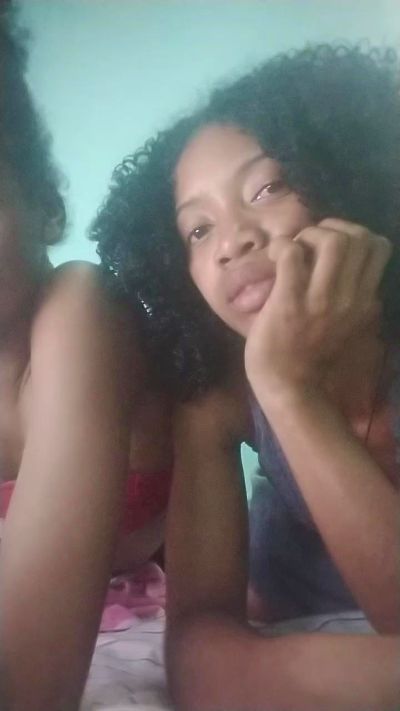 EmillieG live cam on Cam4