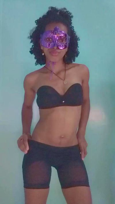 EmillieG live cam on Cam4