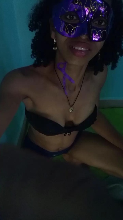 EmillieG live cam on Cam4