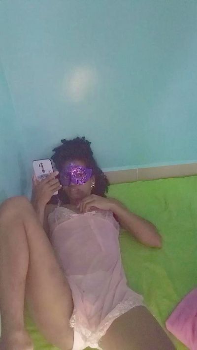 EmillieG live cam on Cam4